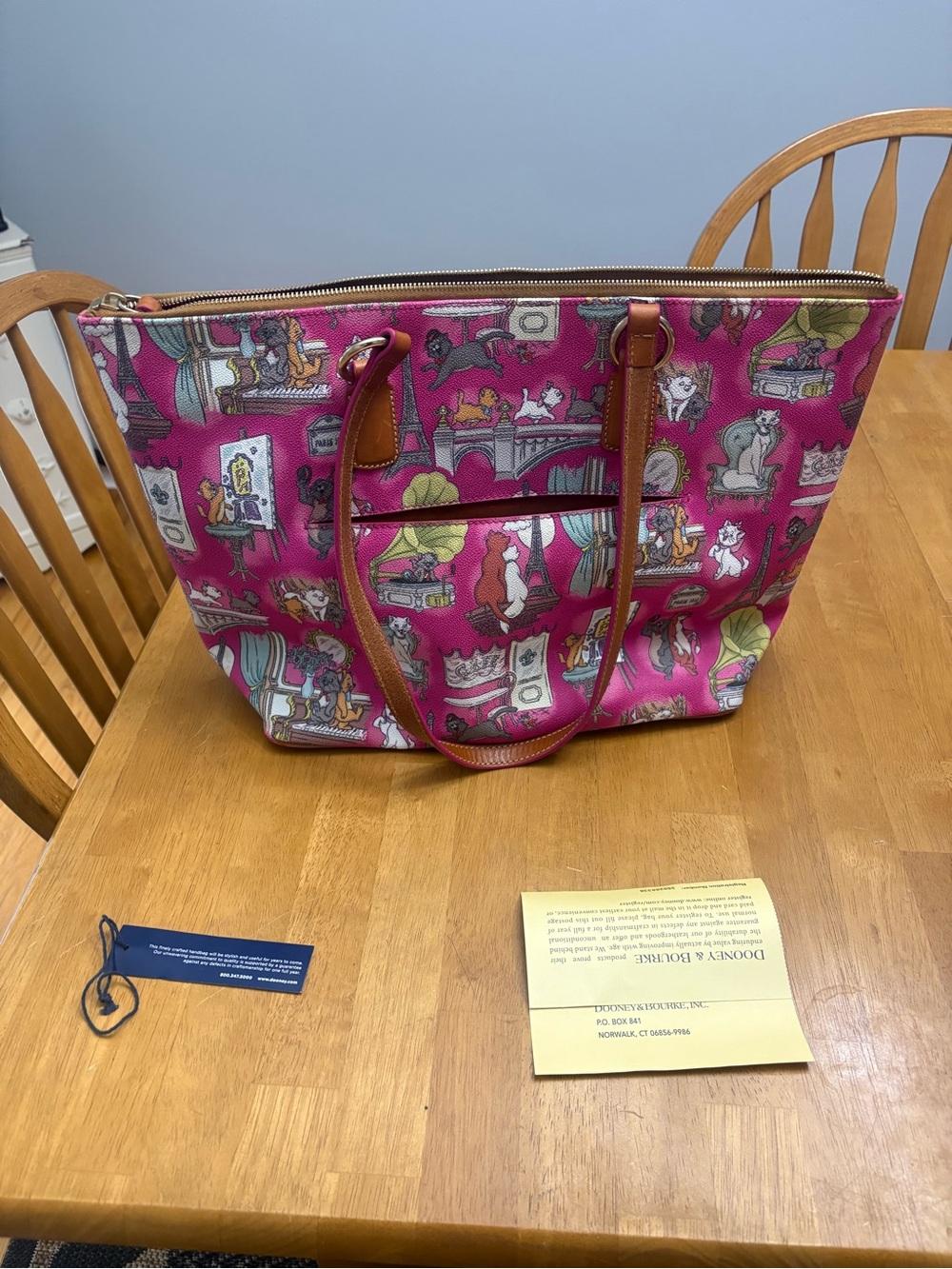 Disney Dooney and Bourke Aristocats Tote - Picture 4 of 6